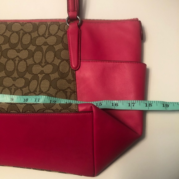 Coach Ava Barbiecore Pink Signature Monogram Tote EUC - Picture 8 of 10
